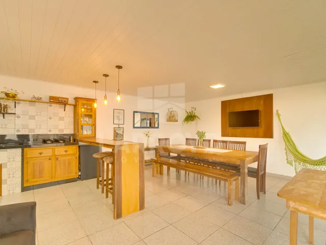 Imagem 3: Casa com 4 dormitórios