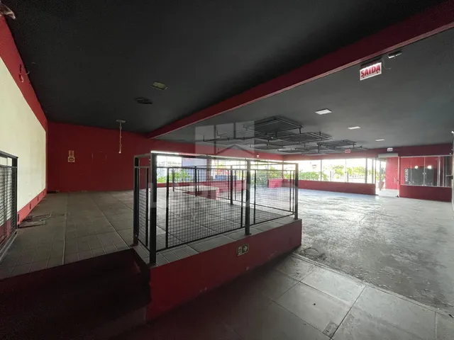 Imagem 12: Sala comercial com 4 banheiros