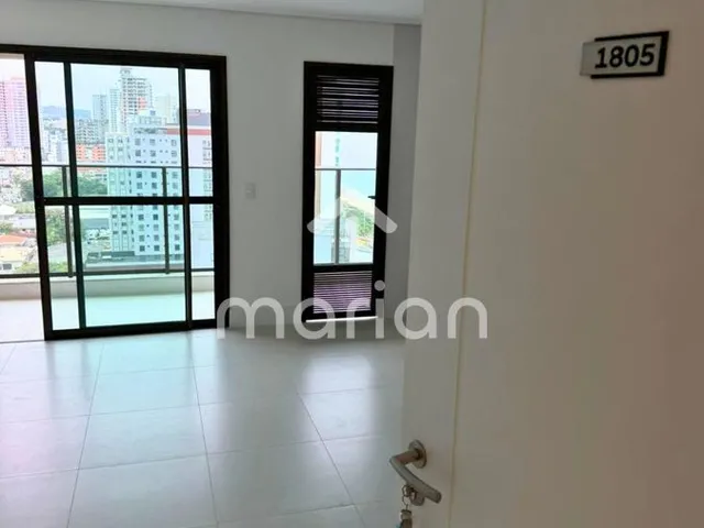 Imagem 2: Apartamento Vista Mar  a 100m da praia com 2 Quartos à Venda no Blue One, Centro