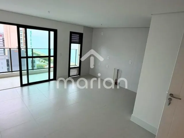 Imagem 11: Apartamento Vista Mar  a 100m da praia com 2 Quartos à Venda no Blue One, Centro
