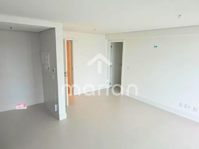 Imagem 10: Apartamento Vista Mar  a 100m da praia com 2 Quartos à Venda no Blue One, Centro