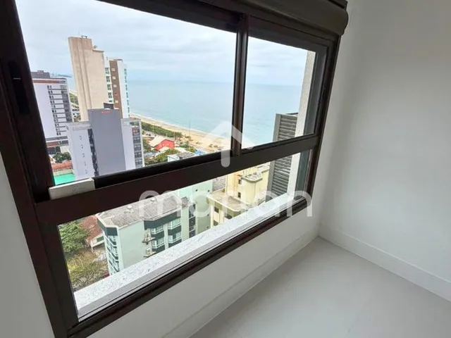 Imagem 7: Apartamento Vista Mar  a 100m da praia com 2 Quartos à Venda no Blue One, Centro