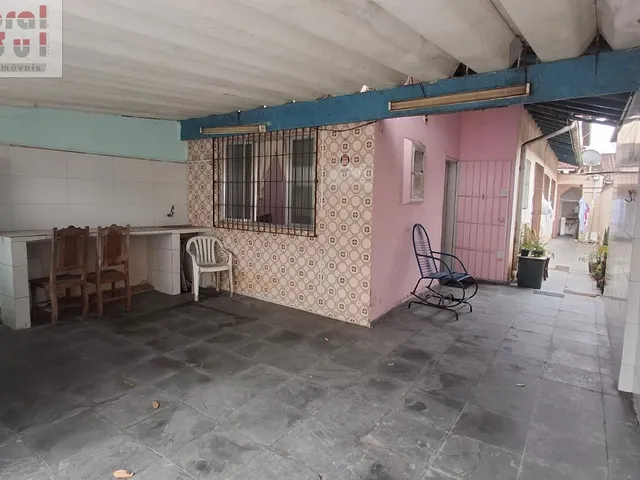 Imagem 1: Casa à venda em Praia Grande-SP, Bairro Antártica: 2 quartos, 1 sala, 1 banheiro, 2