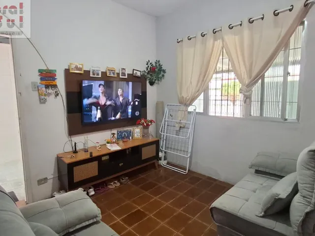 Imagem 2: Casa à venda em Praia Grande-SP, Bairro Antártica: 2 quartos, 1 sala, 1 banheiro, 2