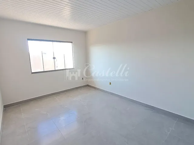 Imagem 6: Casa para à venda, no Bairro Contorno, em PONTA GROSSA - PR