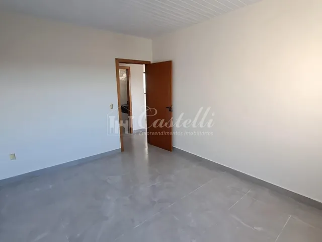 Imagem 8: Casa para à venda, no Bairro Contorno, em PONTA GROSSA - PR
