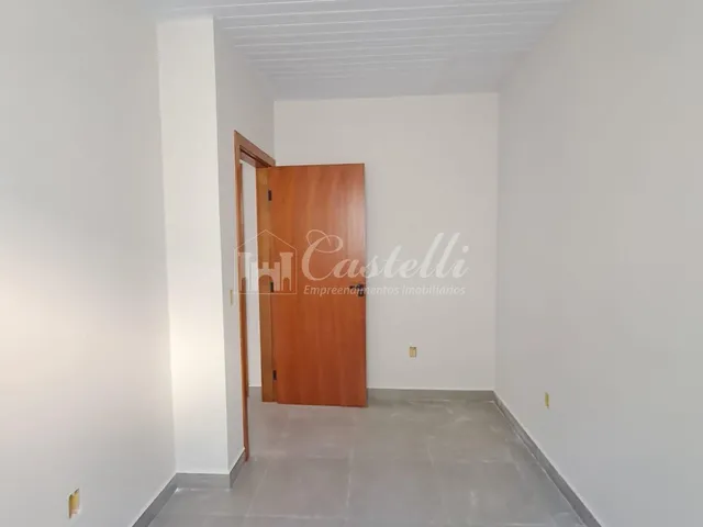 Imagem 12: Casa para à venda, no Bairro Contorno, em PONTA GROSSA - PR