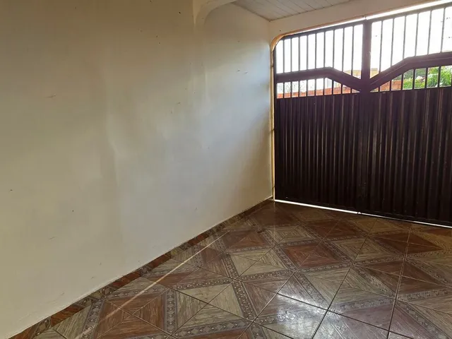 Imagem 9: Casa no 40 Horas com 3/4 2 Suites com Quintal - Somente Avista