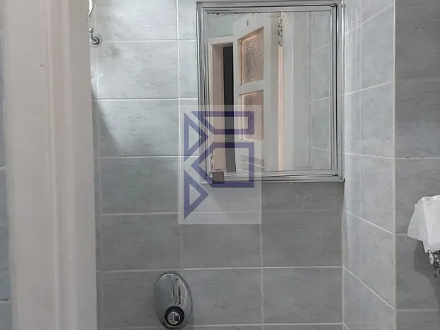 Imagem 6: Apartamento de 2 quartos à venda em Copacabana, Rio de Janeiro - 65m², 1 sala, 2