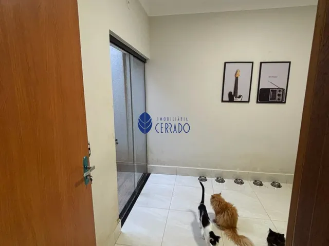 Imagem 6: Casa Moderna À Venda no Residencial Villa Bella: 3 Quartos, Suíte e Espaço Gourm