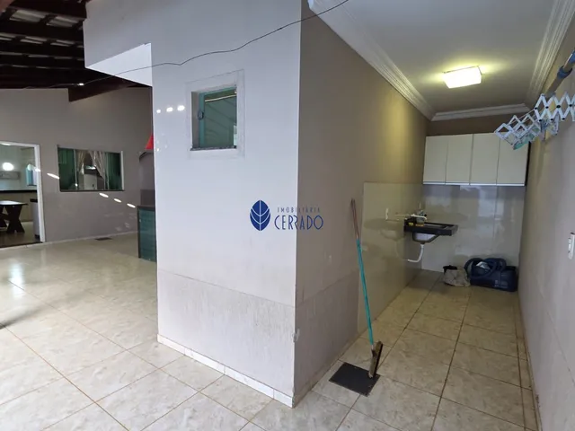 Imagem 4: Casa à Venda no Anápolis City – Exclusividade e Segurança em Rua Fechada