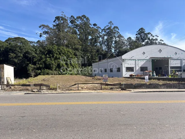 Imagem 7: Terreno com 1.205 m² em excelente localização