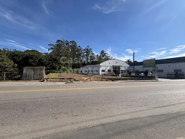 Imagem 6: Terreno com 1.205 m² em excelente localização