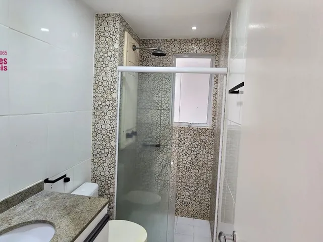 Imagem 10: Alugo Apartamento em super oportunidade com 81m2, varanda panorâmica, 3/4, suíte, total