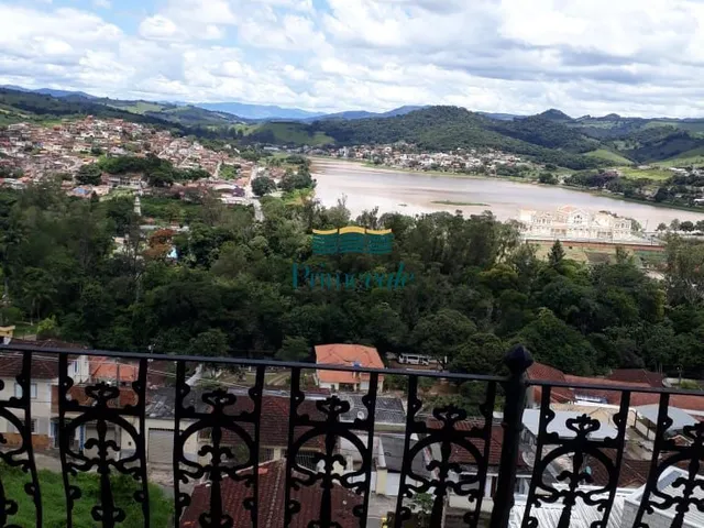 Imagem: Excelente Casa à Venda em LAMBARI/MG!
