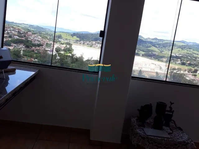 Imagem 3: Excelente Casa à Venda em LAMBARI/MG!