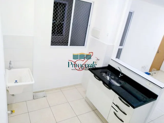 Imagem: O apartamento possui 2 Dormitórios, 1 Banheiro, 1 Vaga na