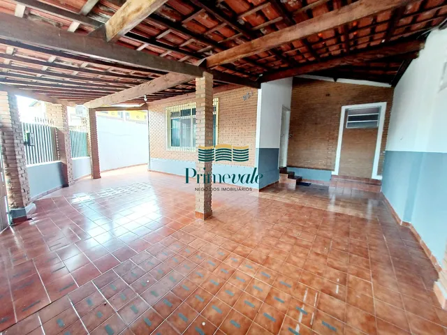 Imagem: Casa com 4 Dormitorios para Locação Residencial