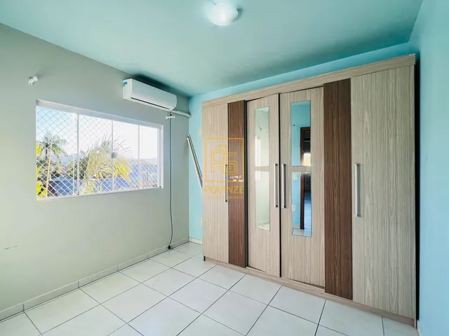 Imagem 6: Apartamento com suíte e sacada com churrasqueira no bairro Carijós em Indaial
