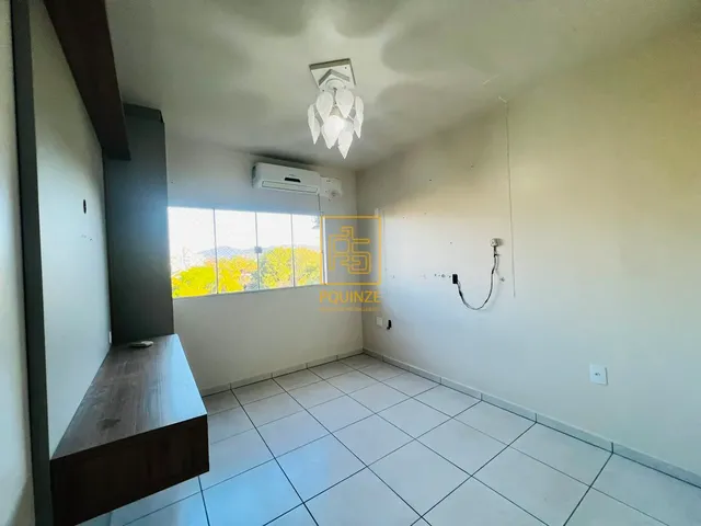 Imagem 4: Apartamento com suíte e sacada com churrasqueira no bairro Carijós em Indaial
