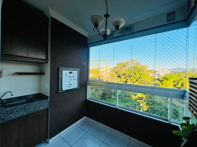 Imagem 10: Apartamento com suíte e sacada com churrasqueira no bairro Carijós em Indaial