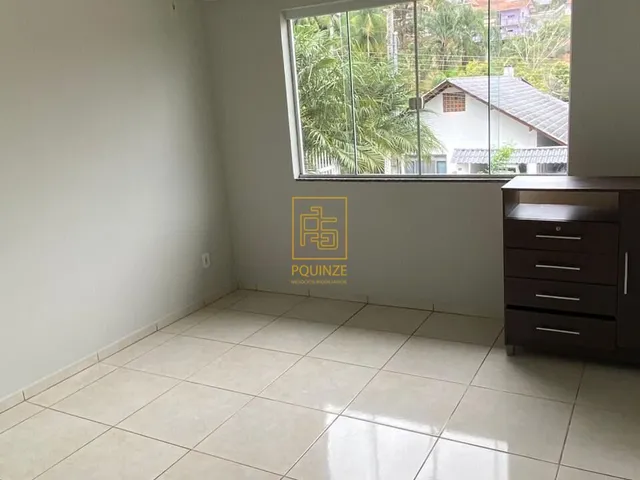 Imagem 4: Casa semi mobiliada com área de festas no bairro Quintino em Timbó