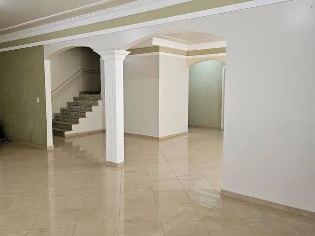Imagem 4: CASA NO CENTRO DA CIDADE - AREA COMERCIAL 15 METROS DO BANCO ITAU