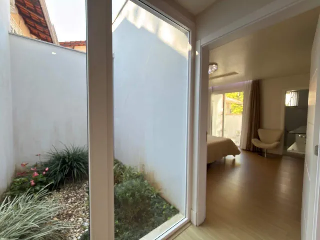 Imagem 6: Casa à venda com 3 quartos, sendo 1 suíte com closet, bairro Czerniewicz próxima ao
