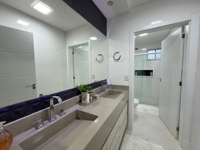 Imagem 11: Casa à venda com 3 quartos, sendo 1 suíte com closet, bairro Czerniewicz próxima ao