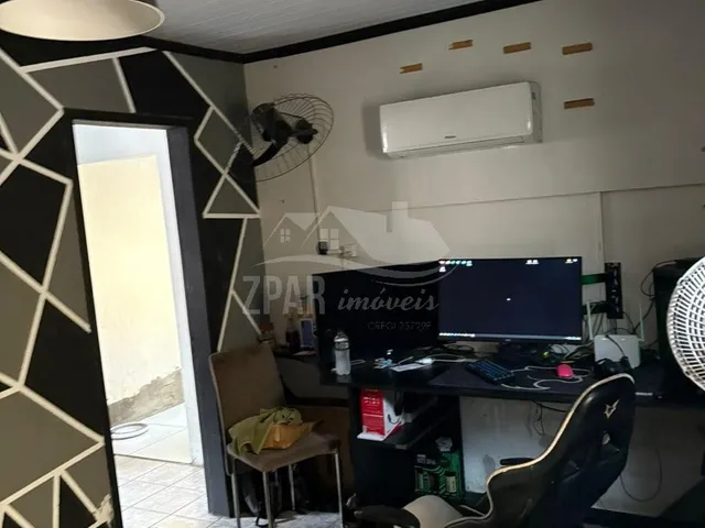 Imagem 7: ZPAR IMÓVEIS VENDE casa em Porto Alegre-RS, bairro Hípica: 3 quartos, 2 banheiros, 3
