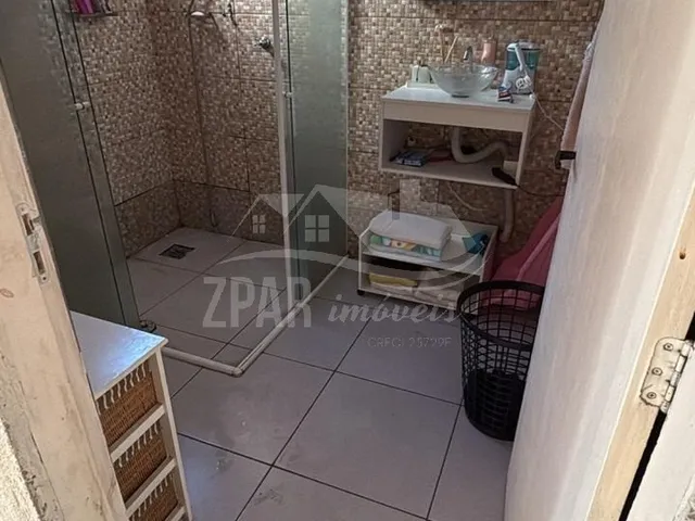 Imagem 5: ZPAR IMÓVEIS VENDE casa em Porto Alegre-RS, bairro Hípica: 3 quartos, 2 banheiros, 3
