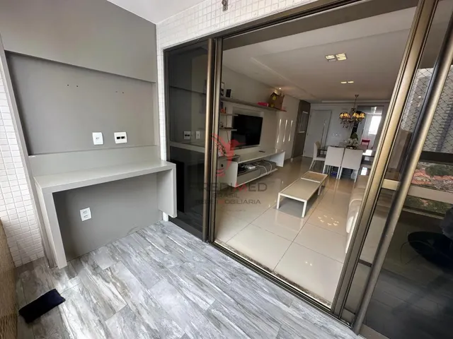 Imagem 7: Apartamento porteira fechada, andar alto e espaçoso Miramar