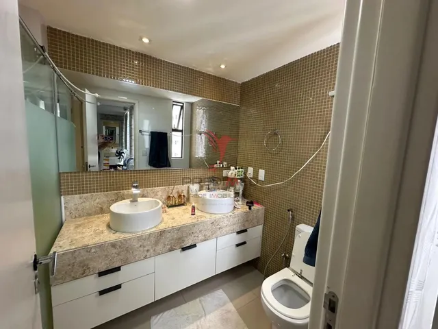Imagem 13: Apartamento porteira fechada, andar alto e espaçoso Miramar
