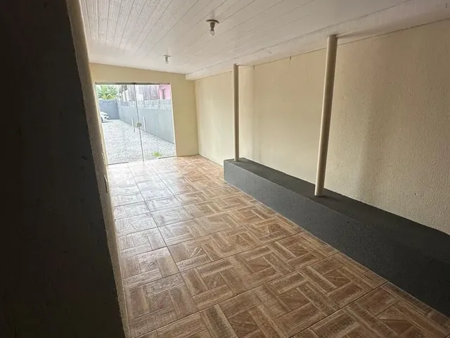 Imagem 4: Casa com Amplo Terreno em uma Excelente Localização - Barra do Aririu Palhoça