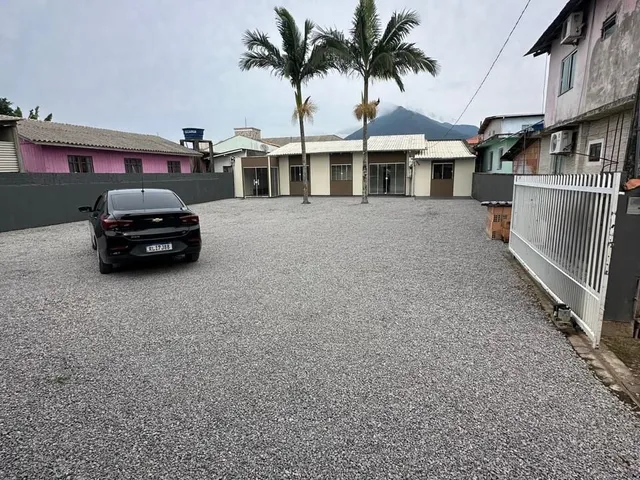 Imagem 12: Casa com Amplo Terreno em uma Excelente Localização - Barra do Aririu Palhoça