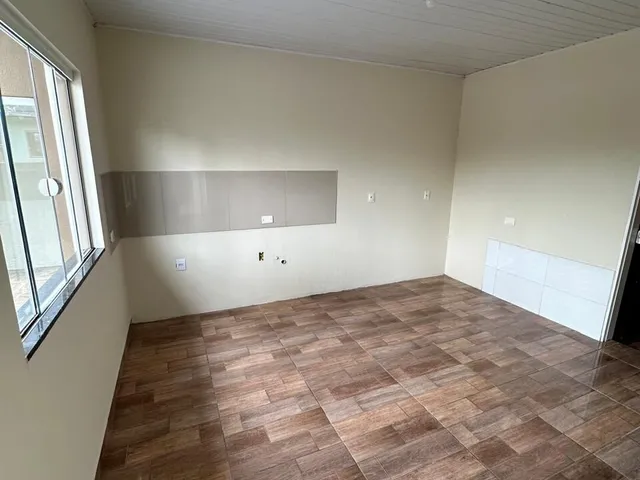 Imagem 5: Casa com Amplo Terreno em uma Excelente Localização - Barra do Aririu Palhoça