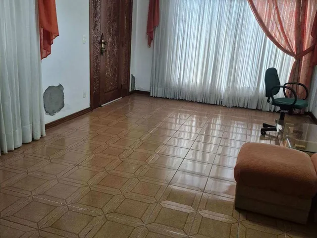 Imagem 3: Casa com Piscina