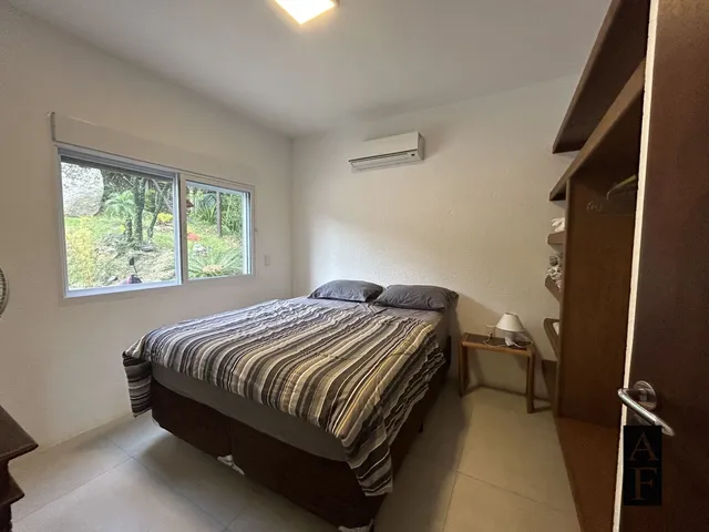 Imagem 9: Casa em Garopaba, com Vista Privilegiada