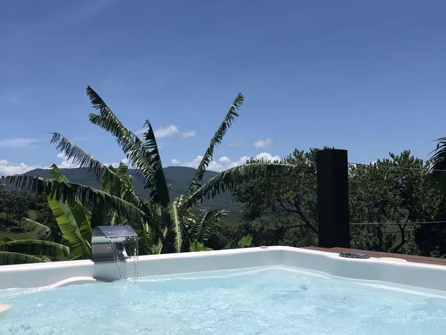 Imagem 2: Casa em Garopaba, com Vista Privilegiada