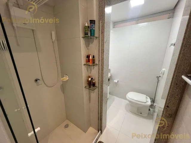 Imagem 7: Apartamento 3 Suítes Frente para o Mar com Vaga no Ed. Luciene à Venda