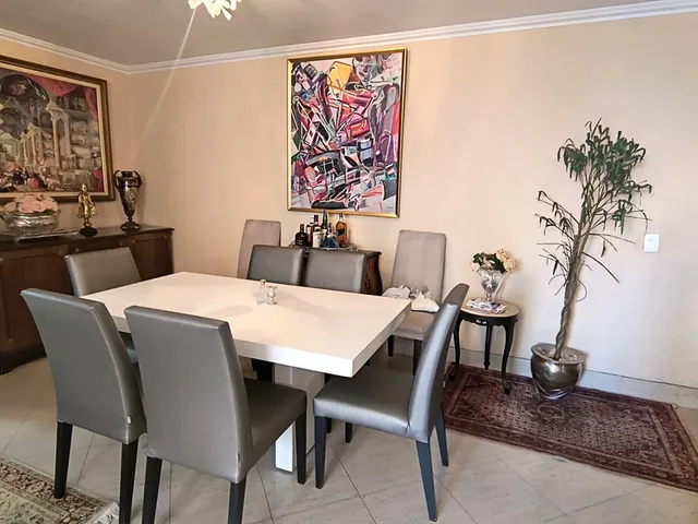 Imagem 2: Apartamento à venda no Itaim Bibi, São Paulo-SP: 3 quartos, 1 suíte, 3 banheiros, 1