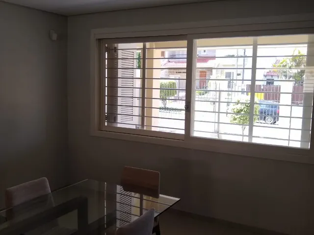 Imagem 7: Casa de Alto Padrão à Venda no Centro de Pelotas 337m², Suíte, Piscina e 4 Vagas
