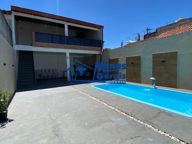 Imagem: Casa À Venda no Dom Pedro I com Piscina