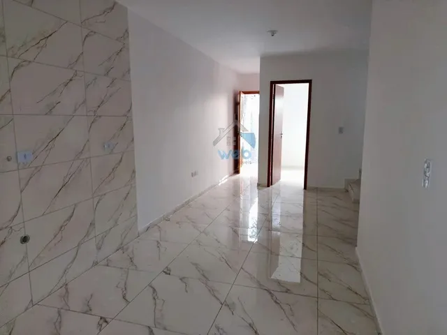 Imagem 3: Casa com àtico, com dois quartos à venda na região do Tatuquara, próximo à Rua