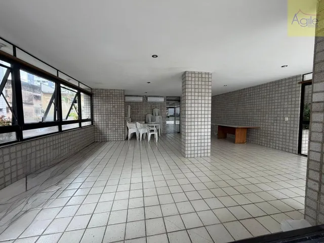 Imagem 4: Apartamento à Venda em Aflitos