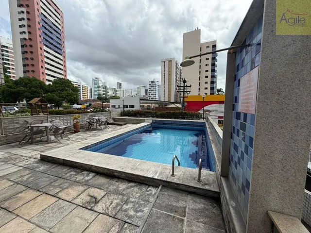 Imagem 10: Apartamento à Venda em Aflitos