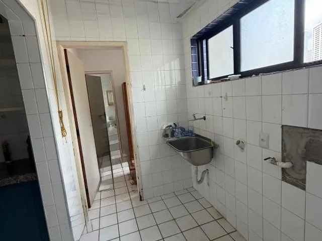 Imagem 15: Apartamento à Venda em Aflitos