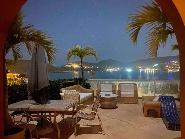 Imagem 15: Casa à venda em Armação dos Búzios, Ferradura, com 6 quartos, 1100m²