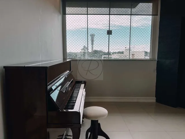 Imagem 6: Apartamento À Venda em Curitiba, Bigorrilho, com 3 Quartos, 179M²