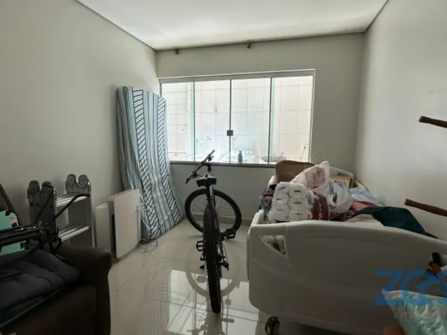 Imagem 2: QR 03 - CASA COM ELEVADOR - 5 QUARTOS - COM ELEVADOR - OPORTUNIDADE - CANDANGOLANDIA